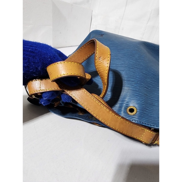 Louis Vuitton Epi Noe Drawstring Bucket Shoulder Bag Brown/Blue - Picture 12 of 16